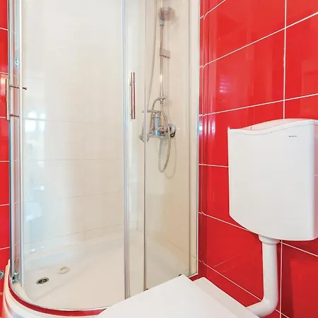 Appartement Pet Friendly In With Kitchen Grebaštica