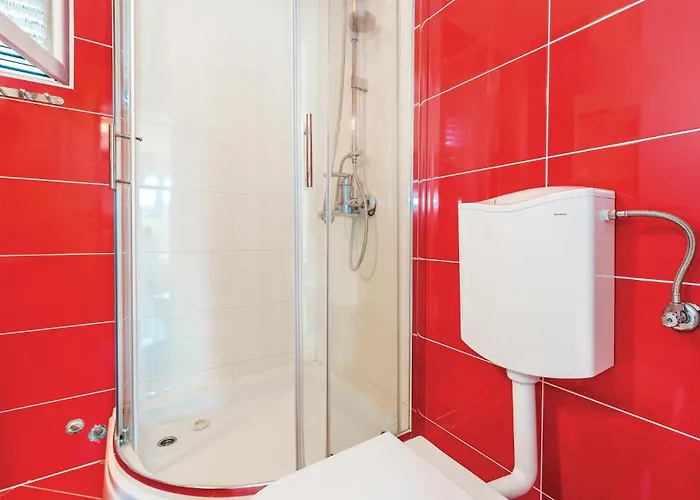 Appartement 1 Bedroom Cozy In Grebaštica