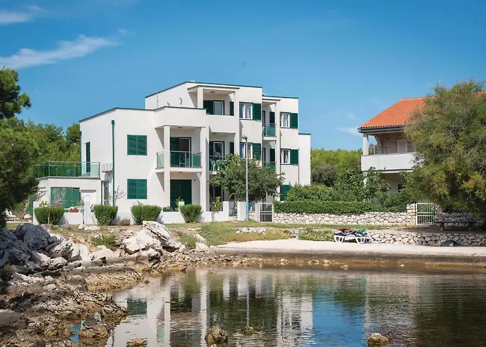 1 Bedroom Cozy In * Grebaštica