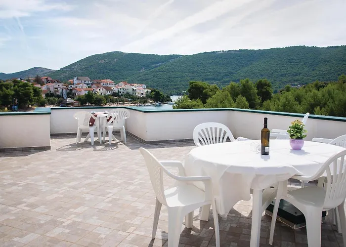 Appartement 1 Bedroom Cozy In Grebaštica